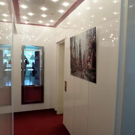 Rot-weiss Appartamento *